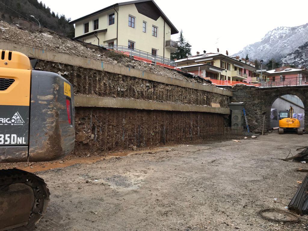 27/01/2021 BergamoTV 
edizione ore 12:00/12:30
replica serale ore 19:30
Servizio dedicato al proseguo dei lavori di ripristino della via Locatelli.